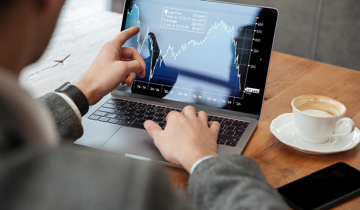Online Trading Platforms help a lot in your investment