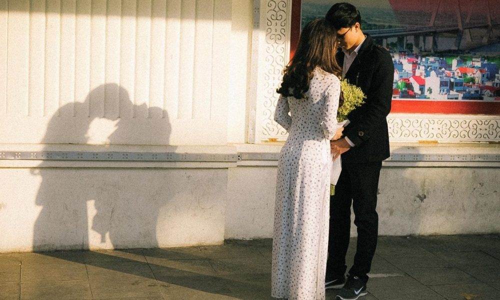 How does hookup culture support experimentation?