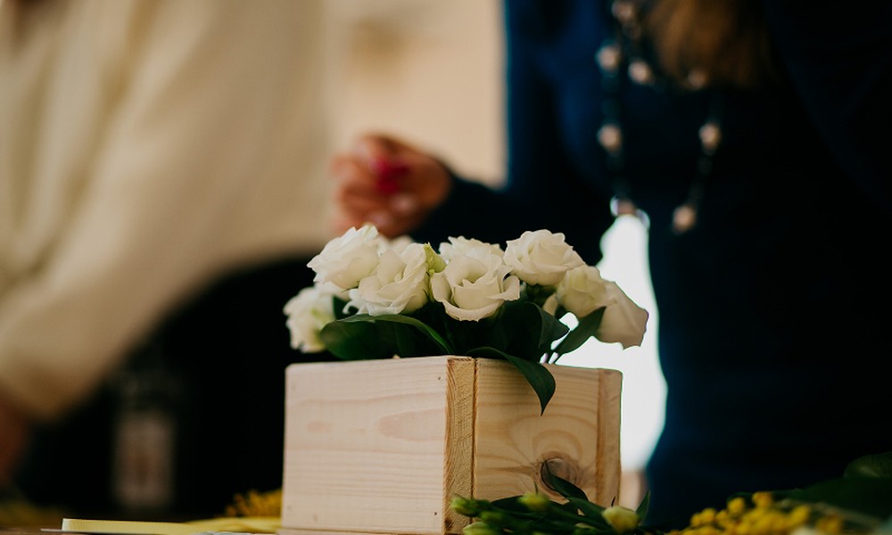 How Sympathy Bouquets Are Customised for Different Relationships